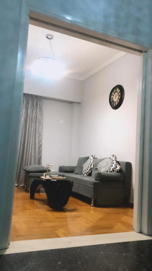 A Convenient Apartment In The Heart Of アテネ エクステリア 写真