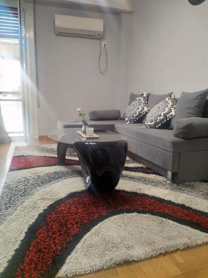 A Convenient Apartment In The Heart Of アテネ エクステリア 写真